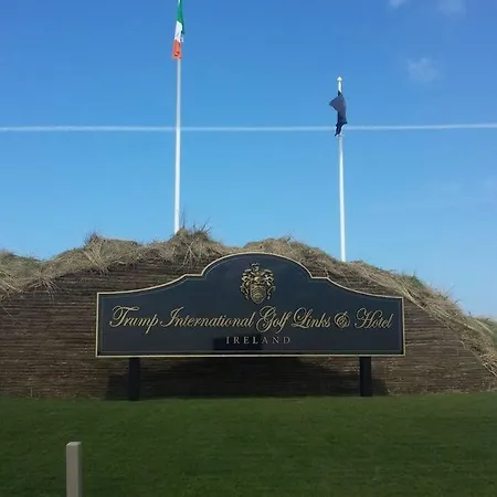 民宿 Coastal View Mullagh (Clare)