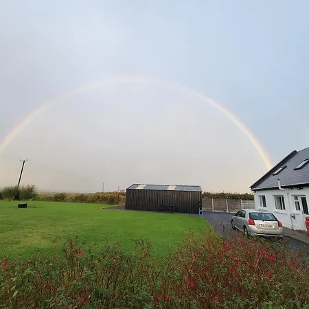 民宿 Coastal View Mullagh (Clare)